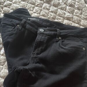 Kut from the Kloth Black Skinny Jeans